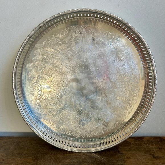 Vintage Silver Plated Sheridan Large Round Tray | Cottagecore Farmhouse - Picture 1 of 8